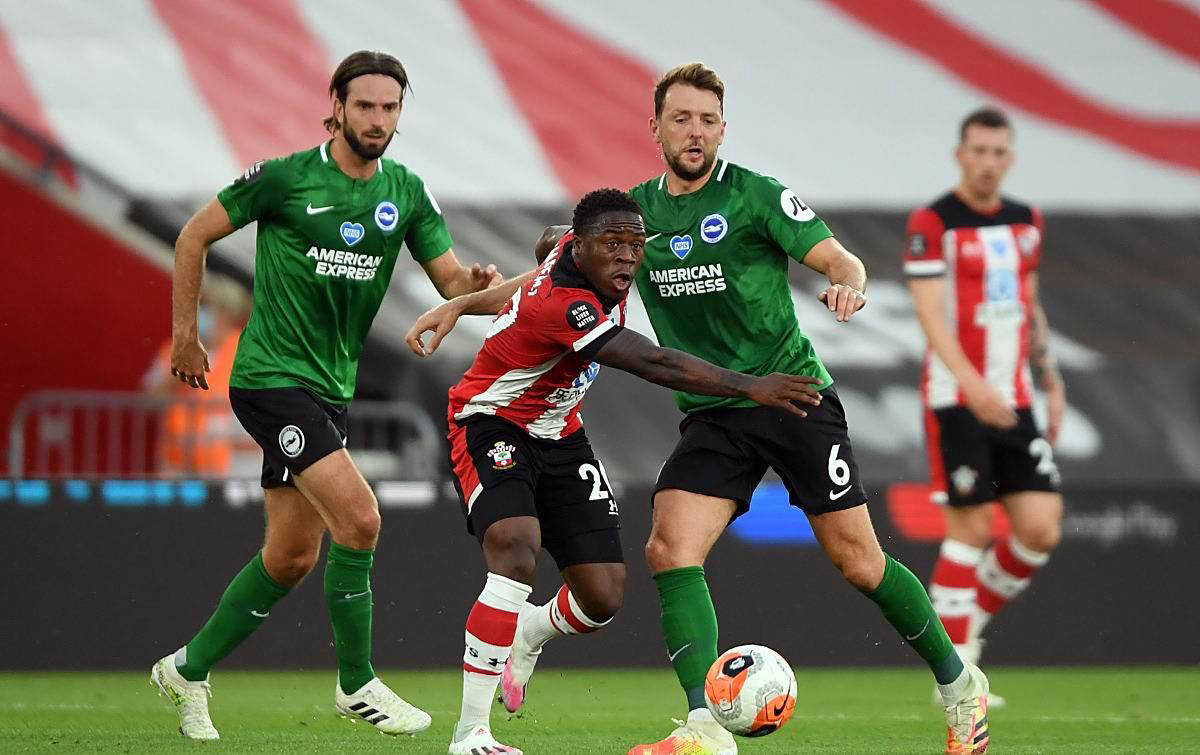 埃弗顿客场全身而退，遭遇联赛四连败