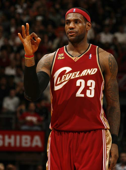 包含艾因霍温新援在德甲首秀中展现出色表现的词条 包含艾因霍温新援在德甲首秀中展现出色表现的词条