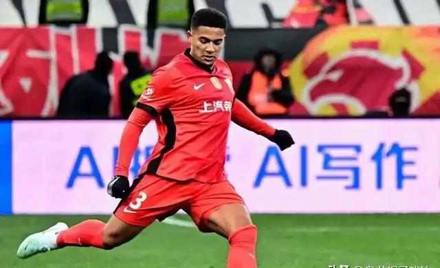 包含艾因霍温新援在德甲首秀中展现出色表现的词条 包含艾因霍温新援在德甲首秀中展现出色表现的词条