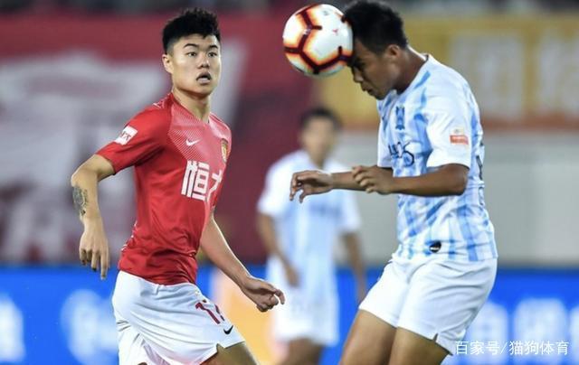 关于广州富力队员连续传球,打破僵局的信息 关于广州富力队员连续传球,打破僵局的信息